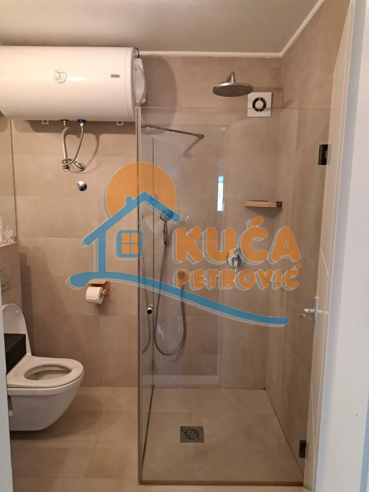 Trosoban stan, 70 m2, Centar, Svetosavska ID: i-016746 13