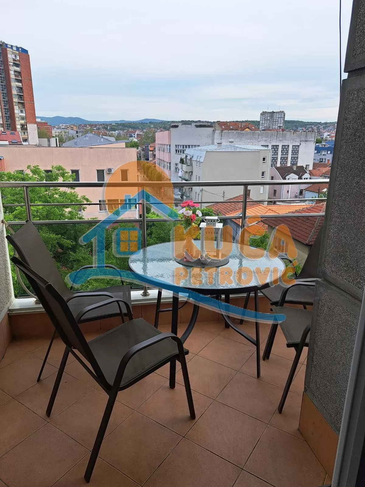 Trosoban stan, 70 m2, Centar, Svetosavska ID: i-016746 14