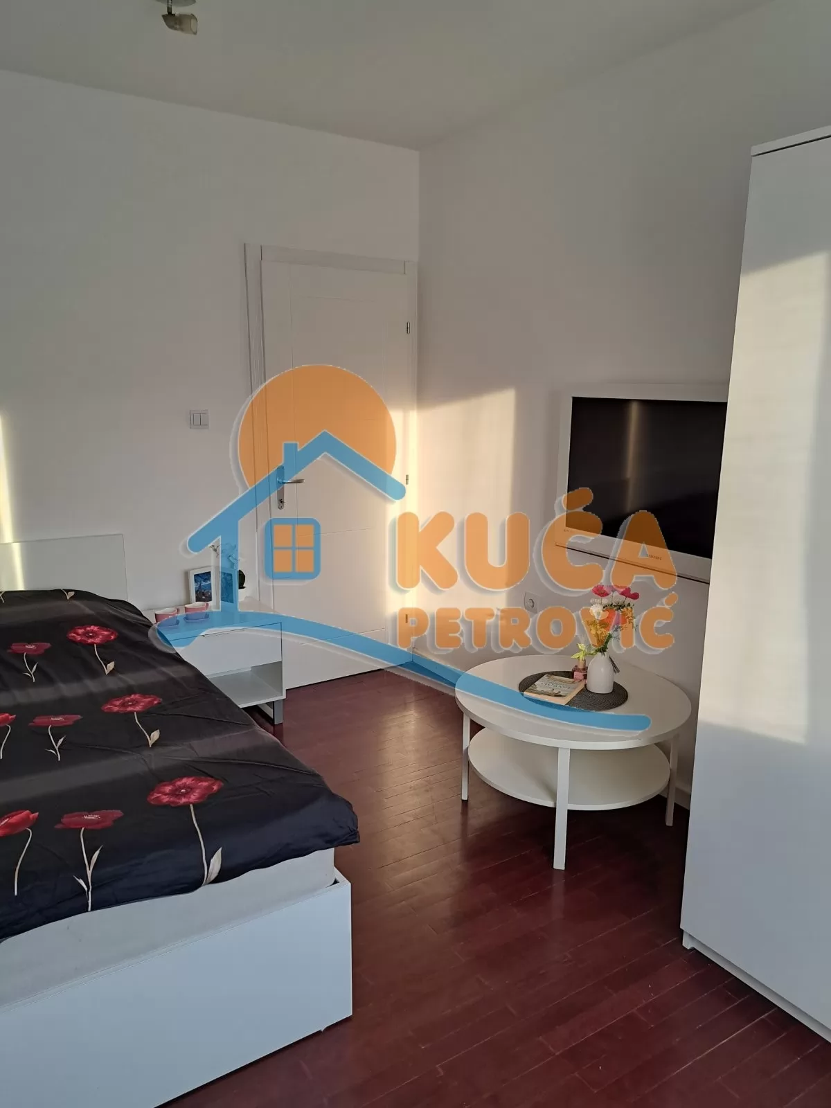 Trosoban stan, 70 m2, Centar, Svetosavska ID: i-016746 7