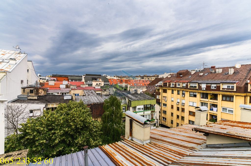Vračar  Krunski venac   Kumanovska 45m2 5