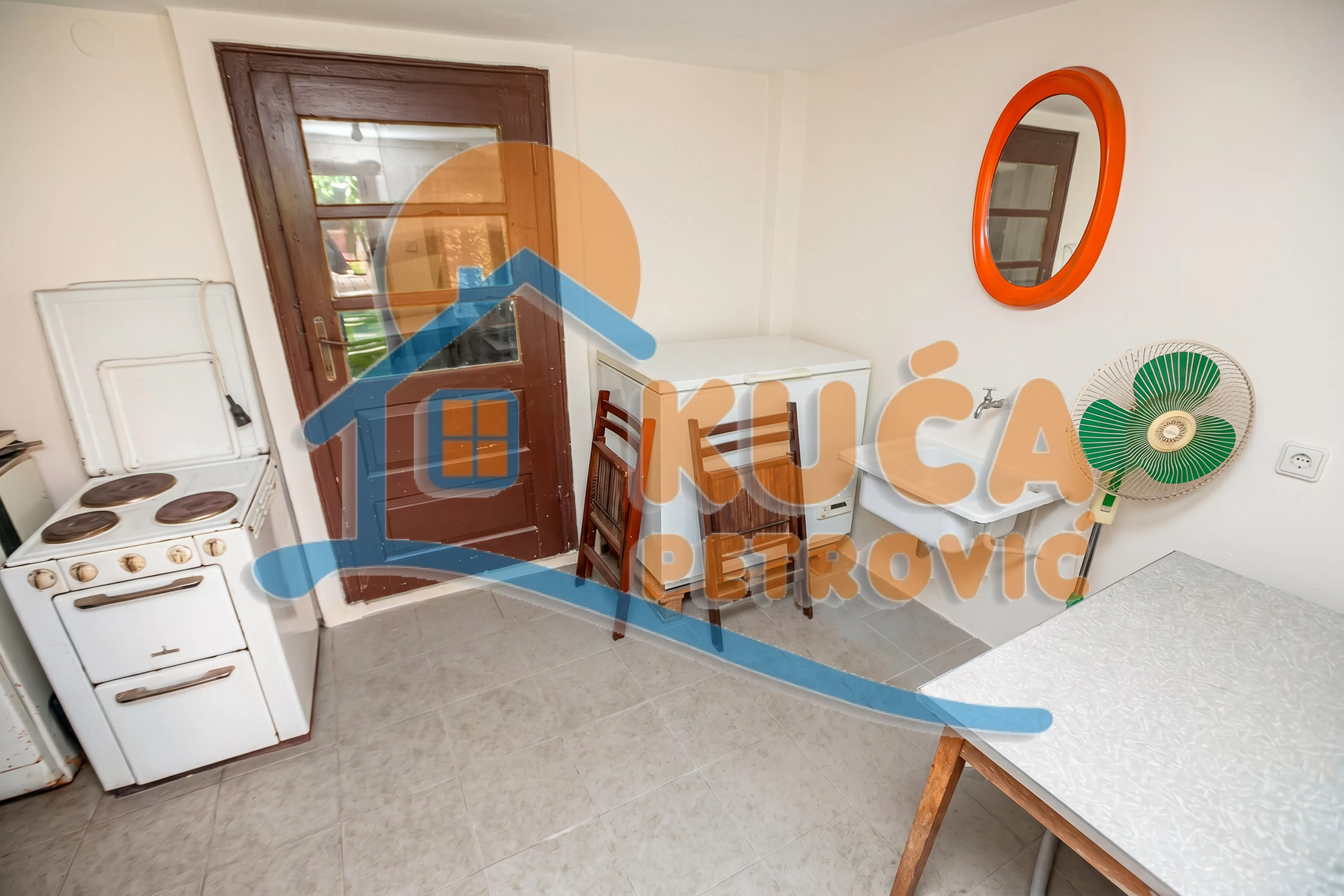 Dvosobna kuća, 147 m2, Medoševac, Dimitrija Tucovića ID: p-016756 4