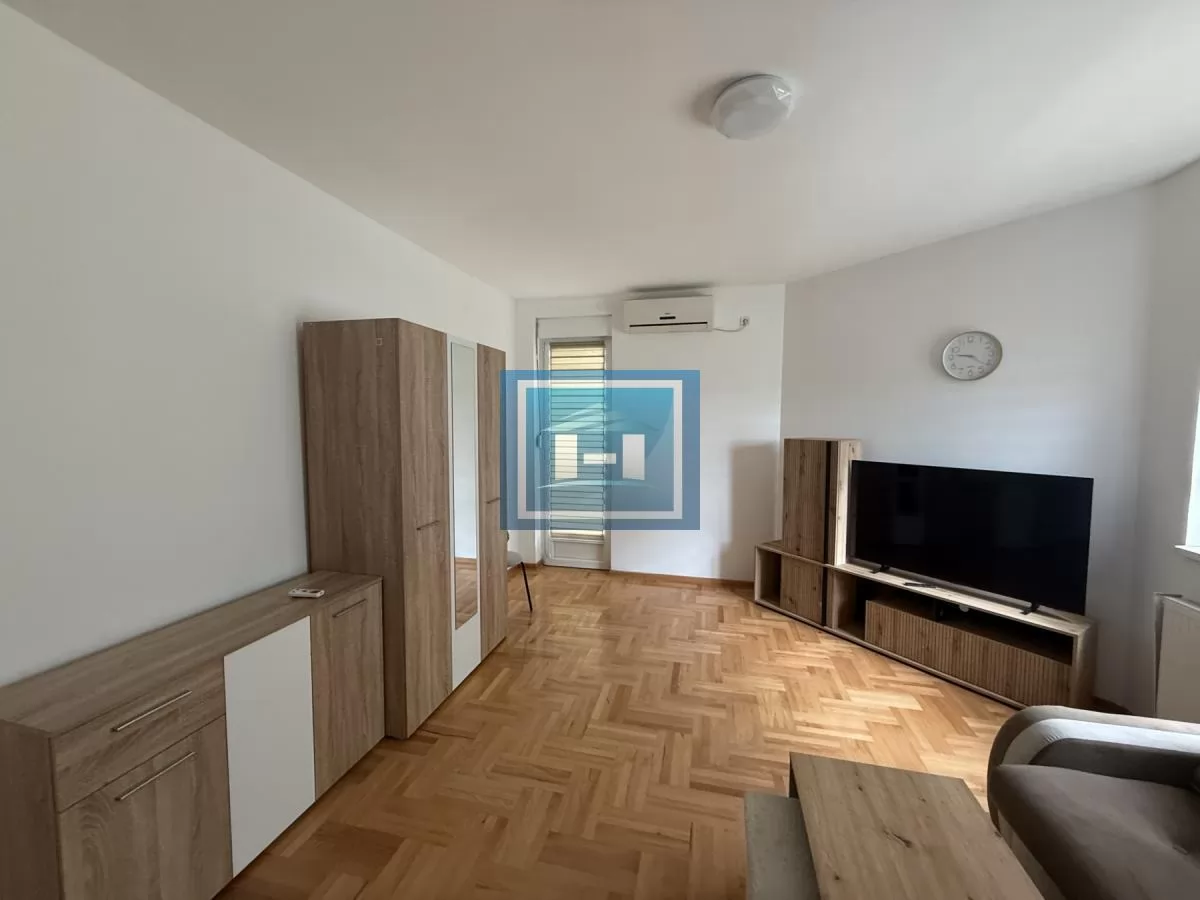 IZDAJE SE OPREMLJEN STAN U JAGODINI, VAŠARIŠTE, PRIZEMLJE 3