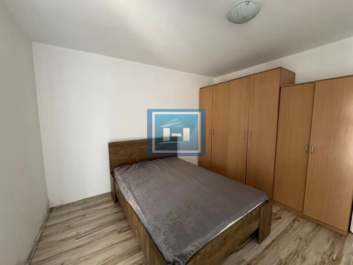 Ne propustite! Namešten stan sa velikom terasom i odličnim rasporedom na traženoj lokaciji 3