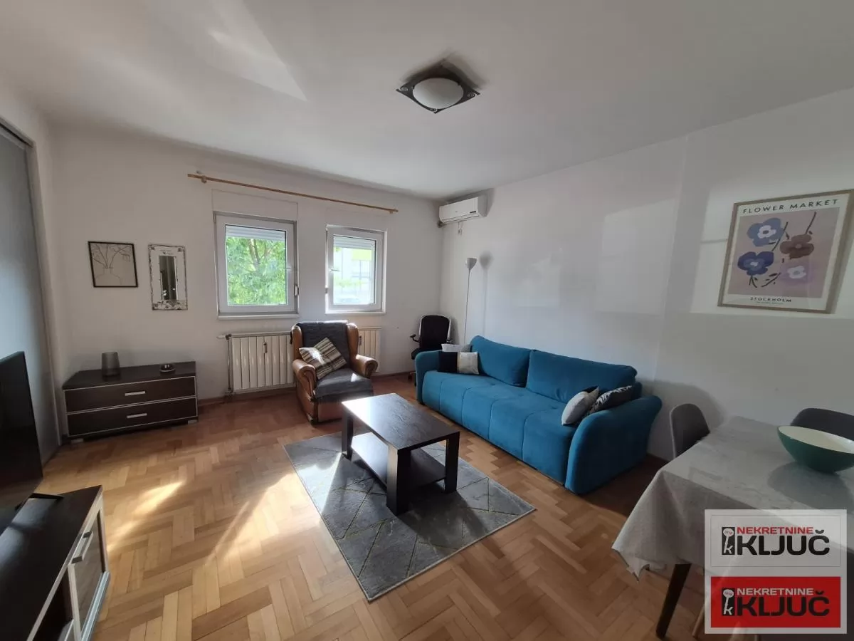 NOVO NASELJE, 42m2, Jednoiposoban, Namešten 2