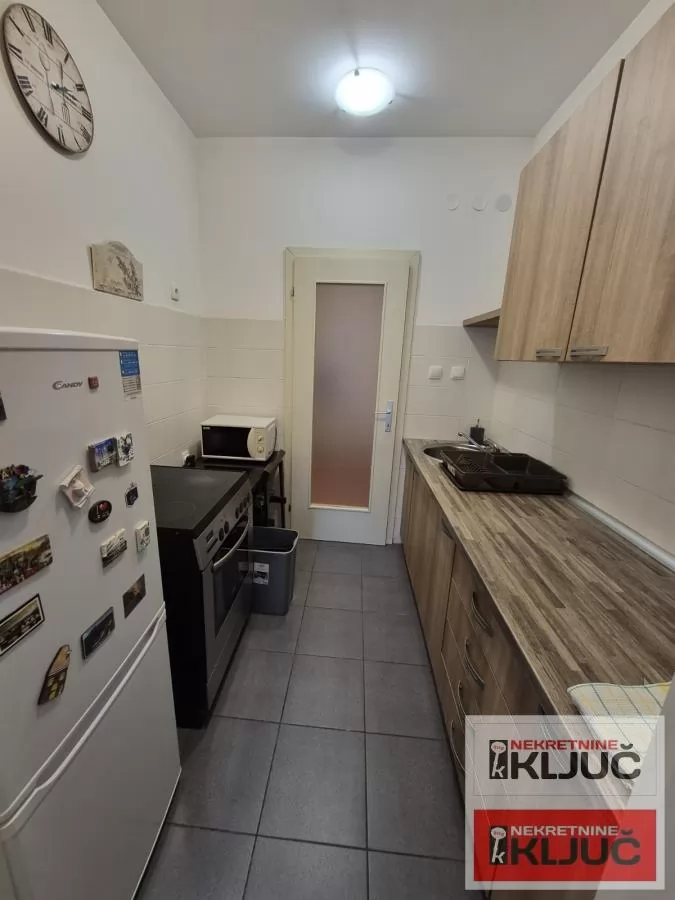 NOVO NASELJE, 42m2, Jednoiposoban, Namešten 4