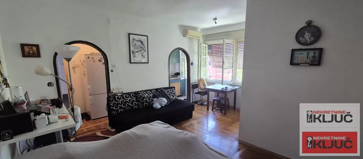 SPENS, 30m2, Jednosoban, Namešten 2