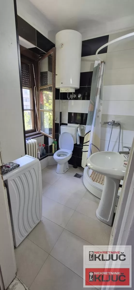 SPENS, 30m2, Jednosoban, Namešten 5
