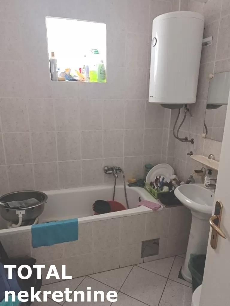 Stan,NOVI SAD,CENTAR,kv: 73.00, € 292000, ID: 1102780 5