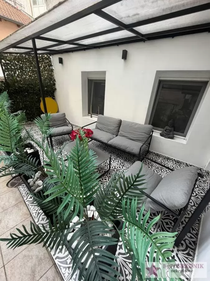 Stari grad, Bajlonova pijaca, Venizelosova, 29m2+13m2 terasa 1