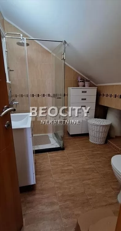 Trosoban stan, 87 m2, Rakovica, Marička ID: 133143 12