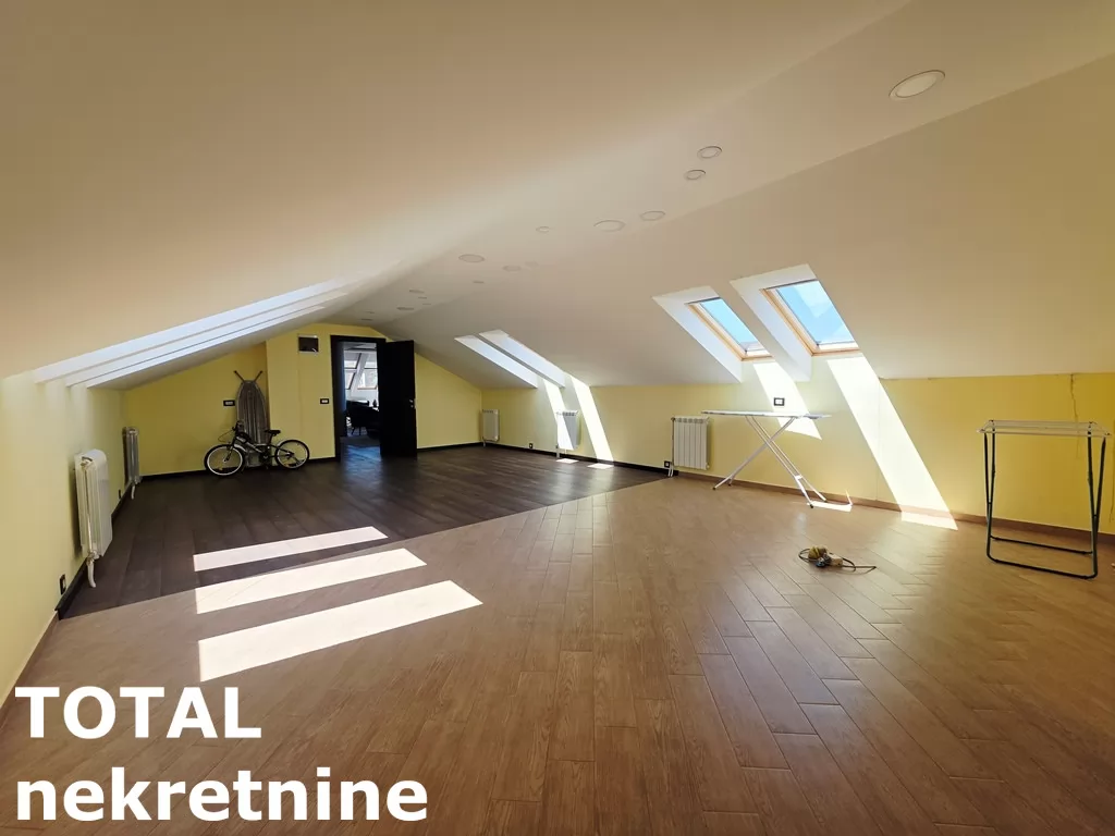 Stanovi,NOVI SAD,SAJAM,kv: 242.00, € 1800, ID: 9189910 35