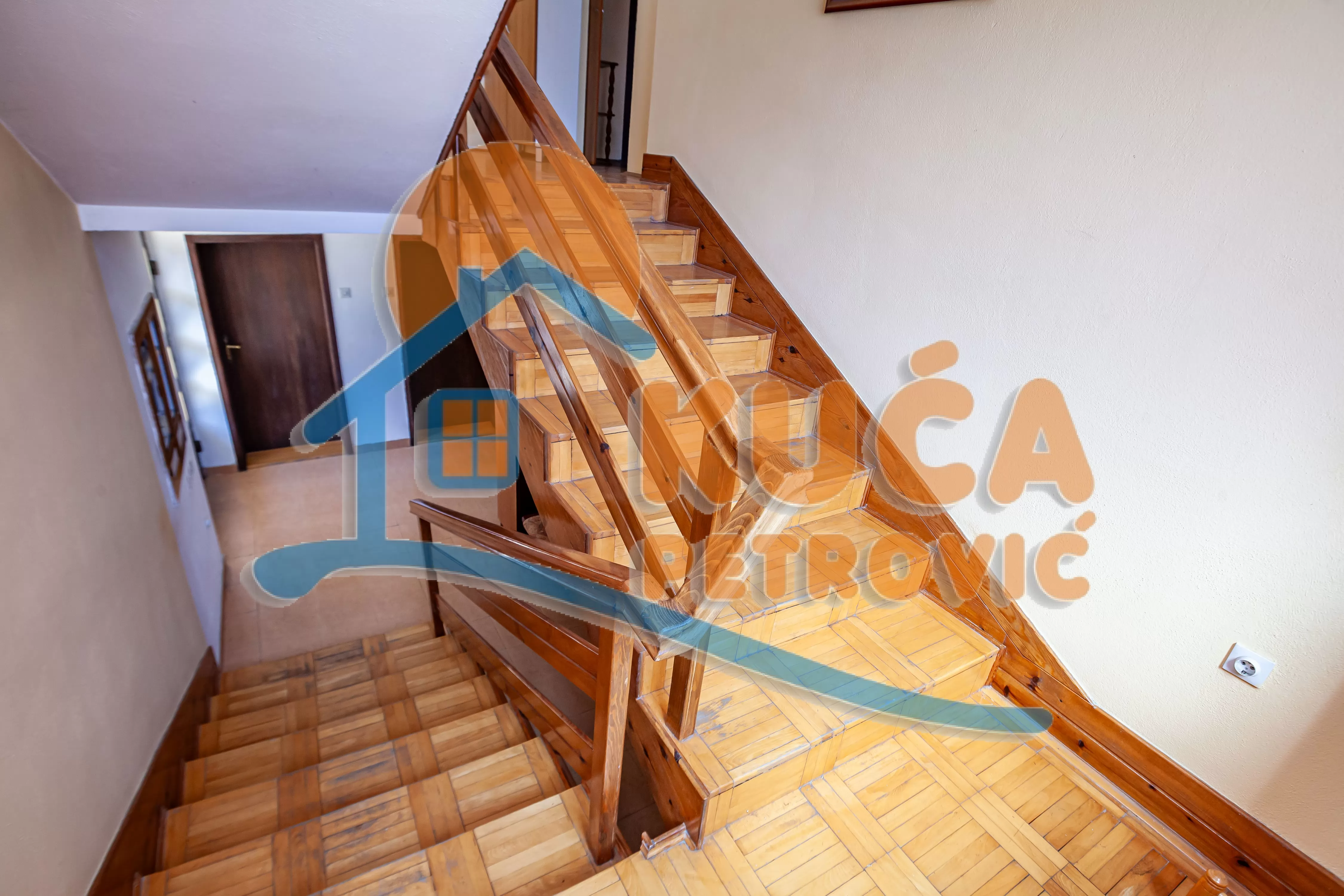 četvorosobna kuća, 270 m2, Palilula, Vojvode Putnika ID: p-016782 9
