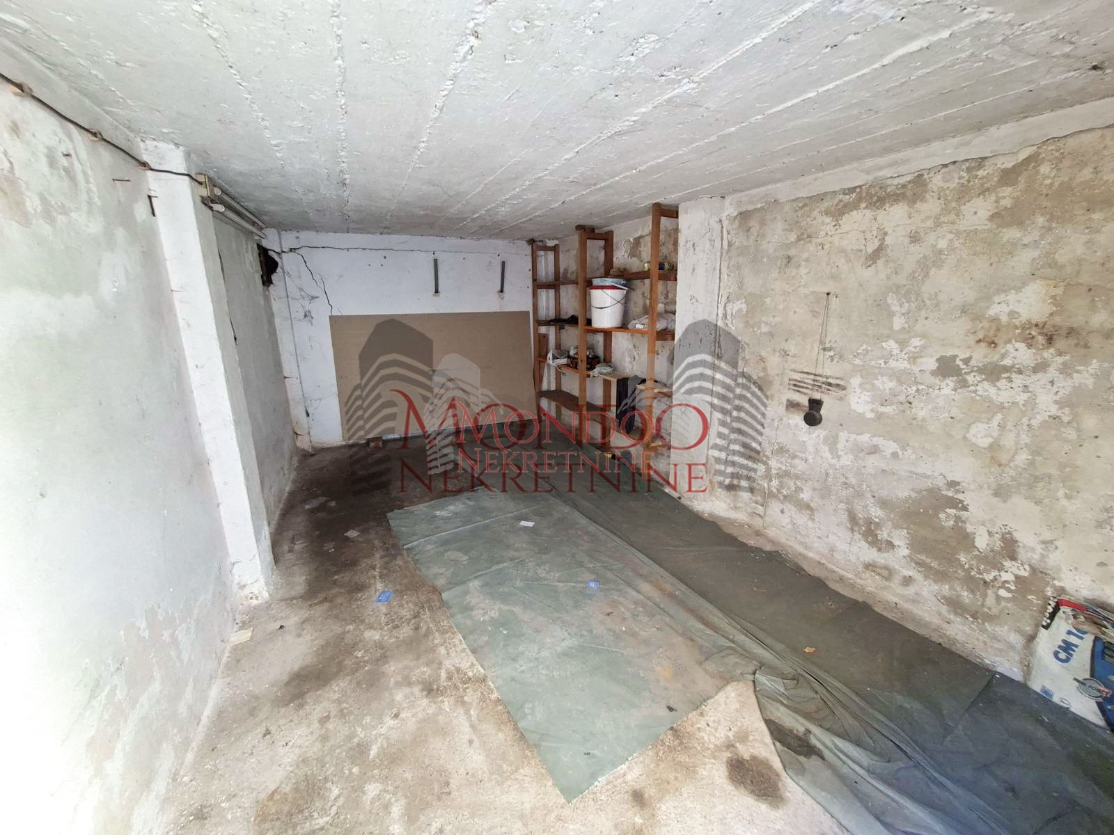 Garža u epicentru NIša 2