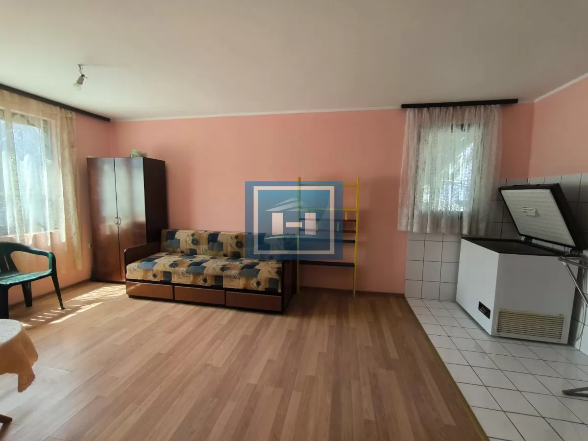 Garsonjera u sklopu kuće 4
