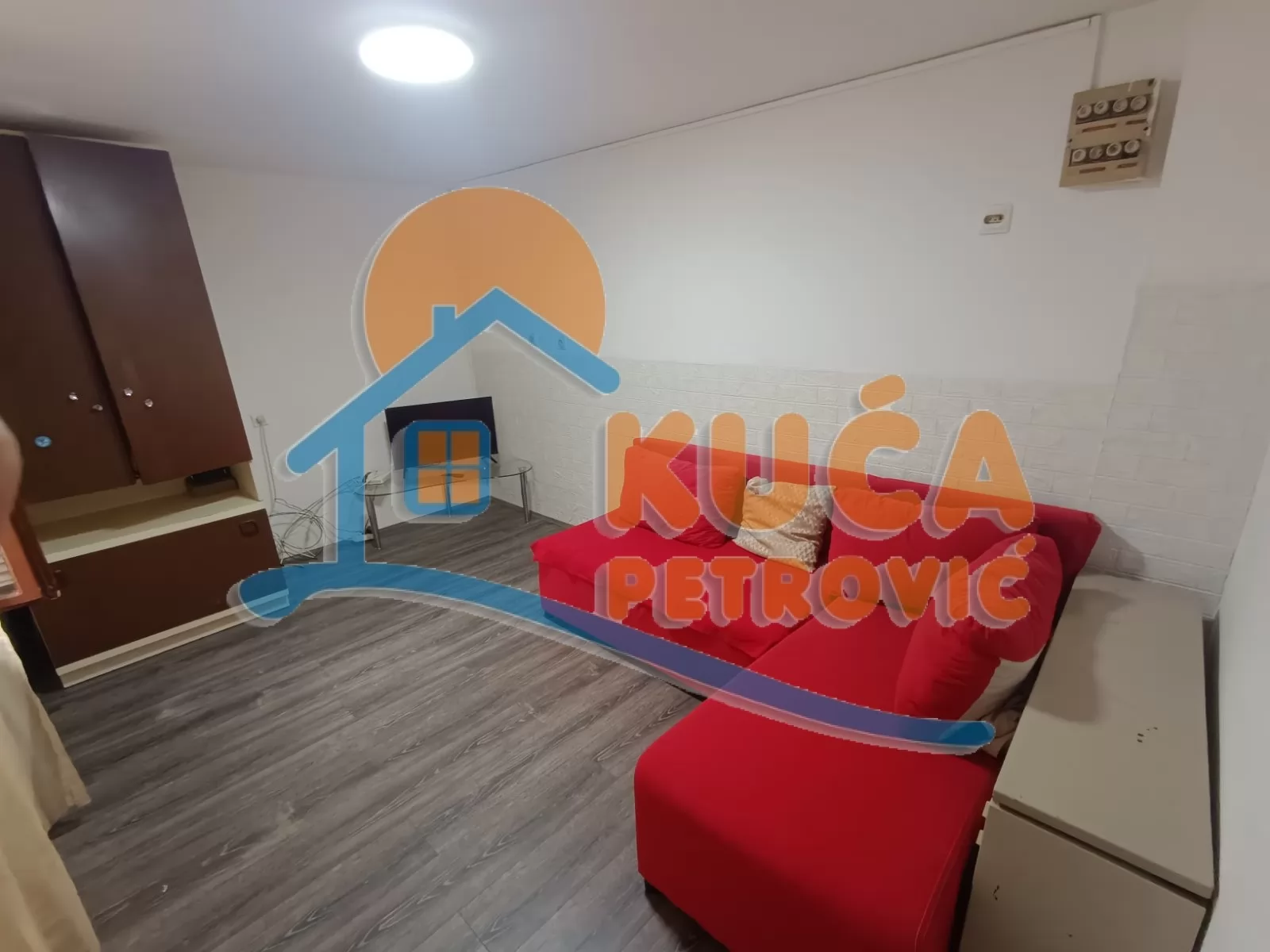 Jednosoban stan, 31 m2, Čamurlija, Đuke Dinić ID: i-016778 1