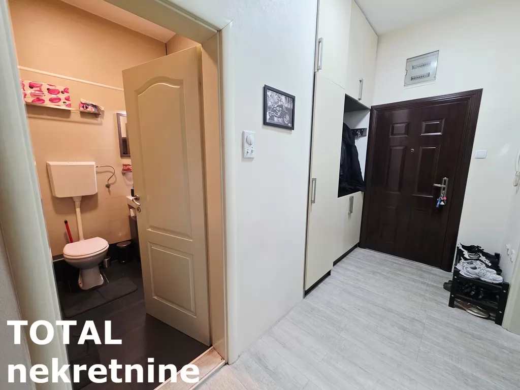 Stan,NOVI SAD,BULEVAR,kv: 70.00, € 200000, ID: 1102778 14