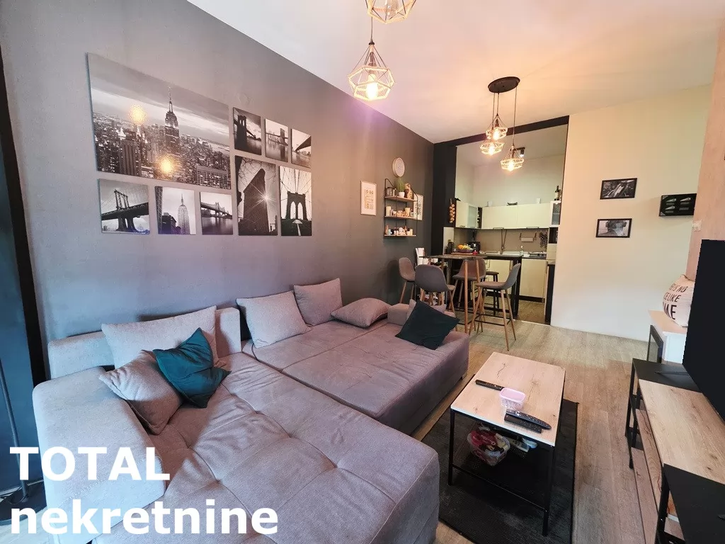 Stan,NOVI SAD,BULEVAR,kv: 70.00, € 200000, ID: 1102778 5