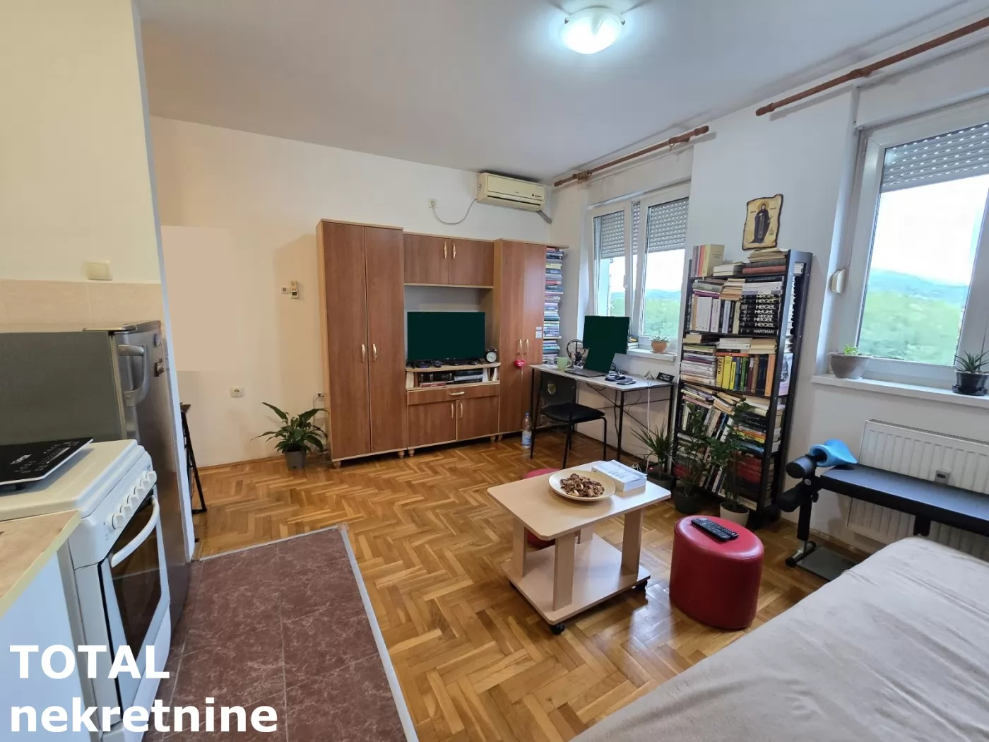 Stan,NOVI SAD,BULEVAR PATRIJARHA PAVLA,kv: 23.00, € 76000, ID: 1102733 1