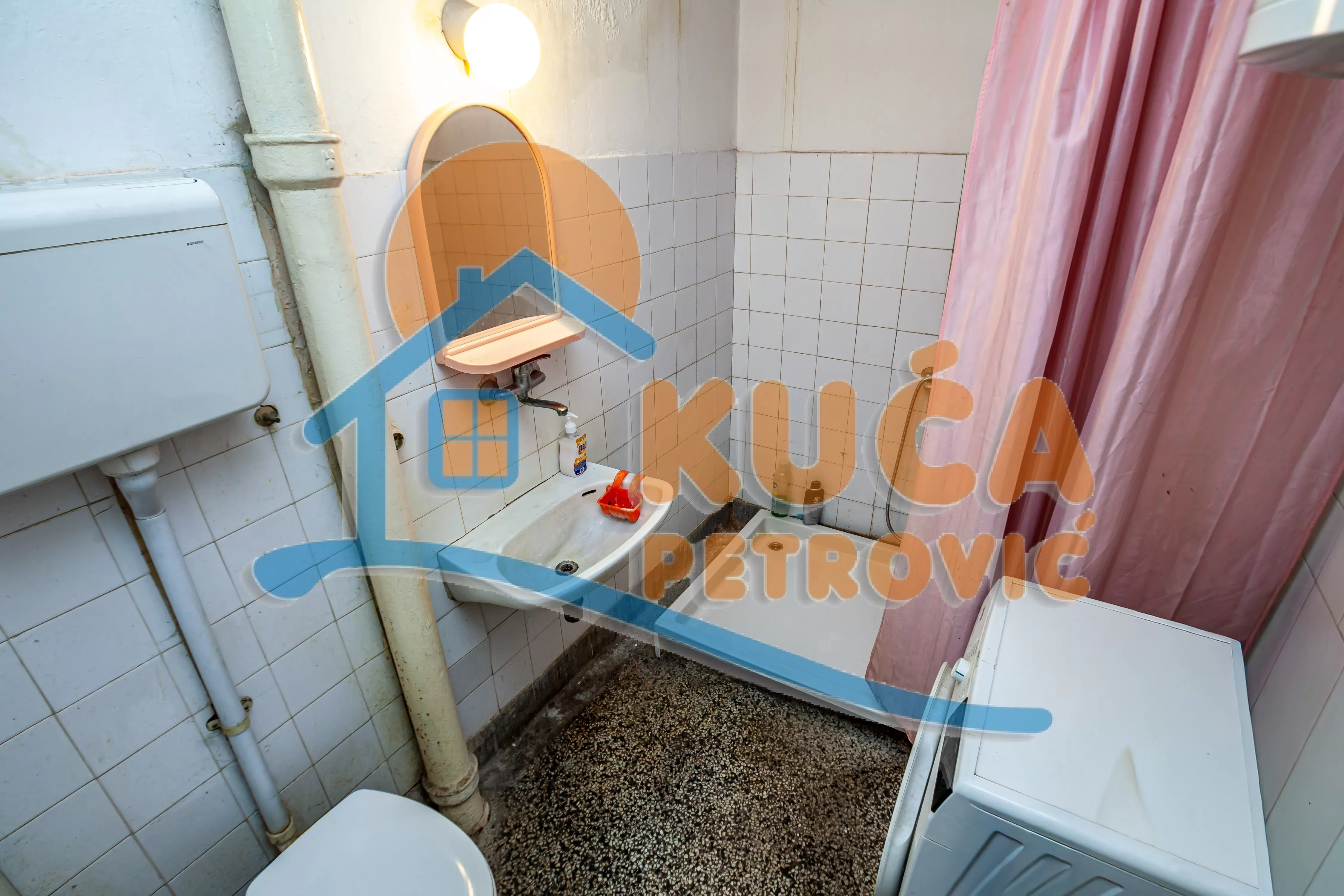 Dvosoban stan, 61 m2, Centar, Nikole Pašića ID: p-016785 10