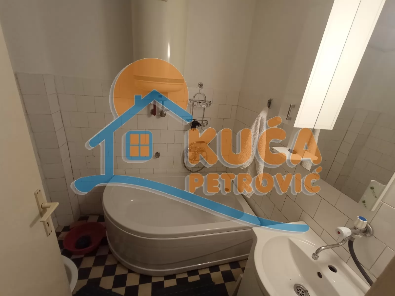 Dvosobna kuća, 65 m2, Trošarina, Marina Držića ID: i-010764 5