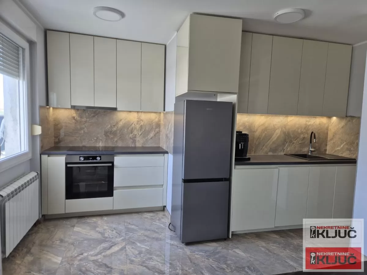 LIMAN 2, 103m2, Četvoroiposoban kod Promenade 5