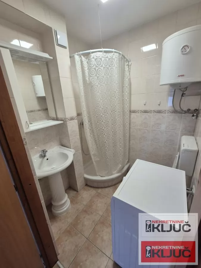 LIMAN 2, 103m2, Četvoroiposoban kod Promenade 8