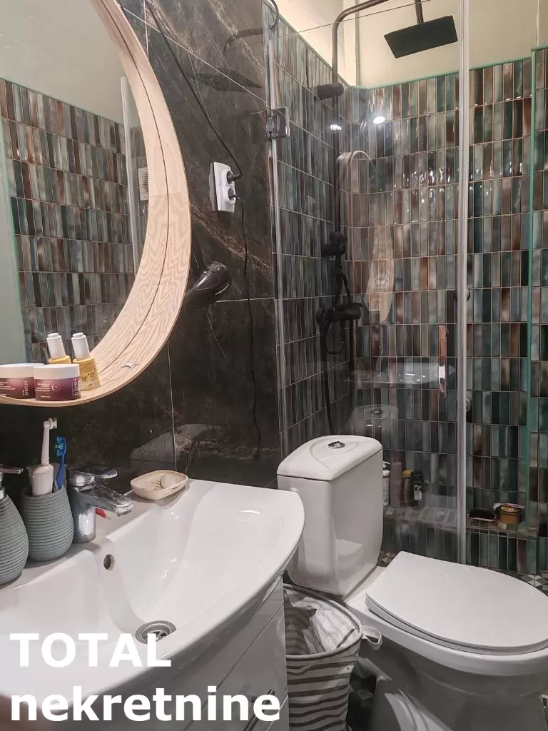 Stan,NOVI SAD,BULEVAR EVROPE,kv: 70.00, € 165000, ID: 1102675 25