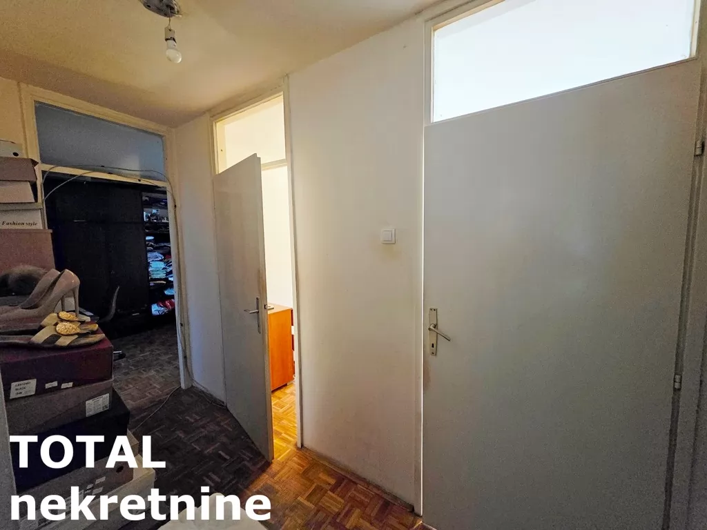 Stan,NOVI SAD,BULEVAR,kv: 84.00, € 220000, ID: 1102703 18
