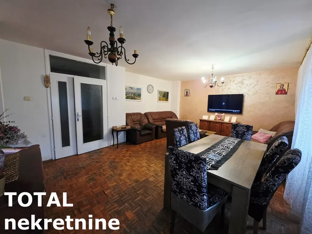 Stan,NOVI SAD,BULEVAR,kv: 84.00, € 220000, ID: 1102703 3