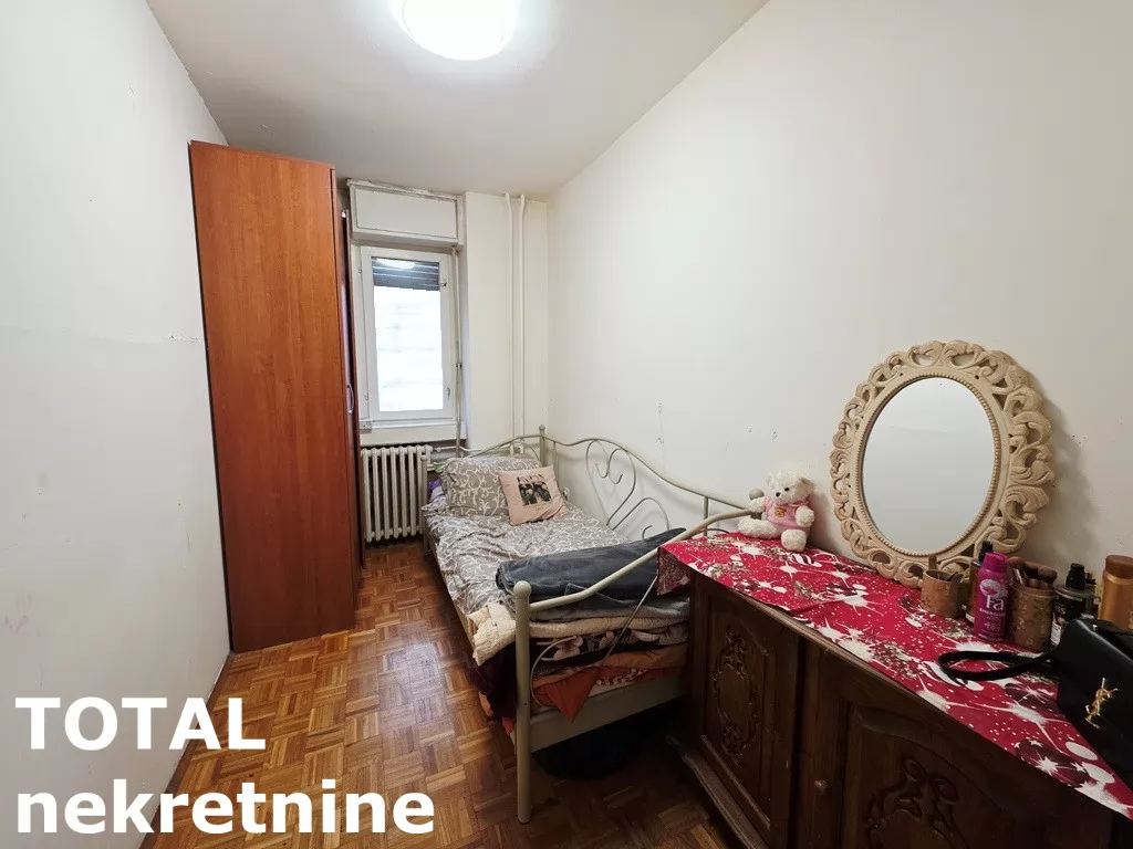 Stan,NOVI SAD,BULEVAR,kv: 84.00, € 220000, ID: 1102703 7