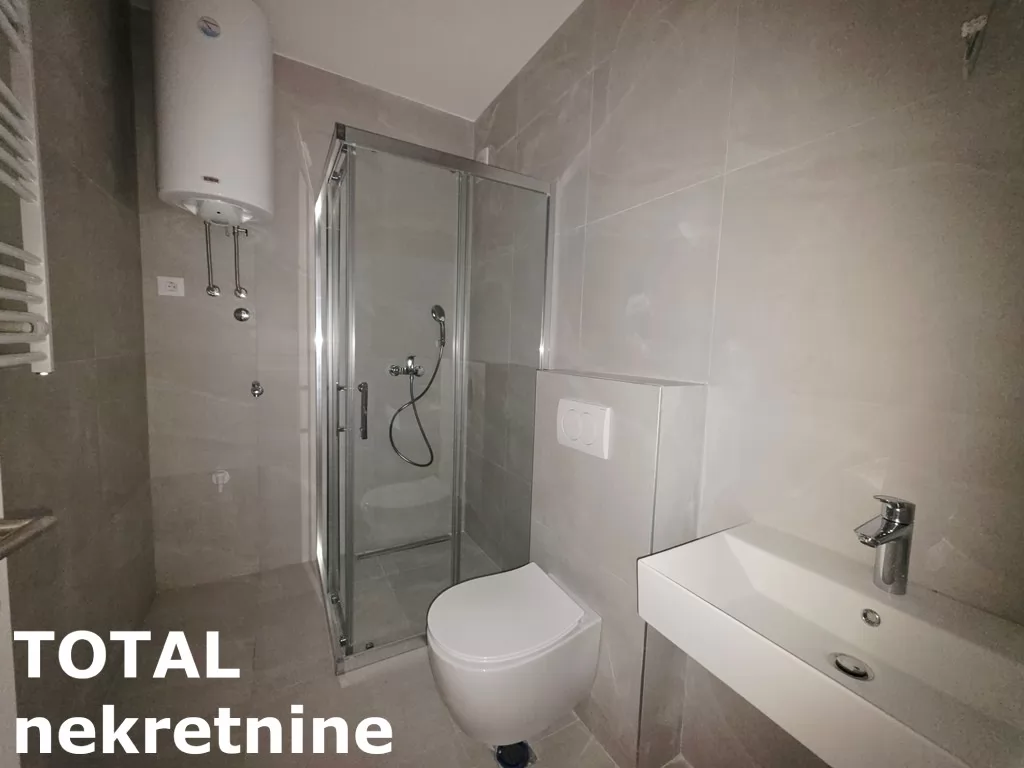Stan,NOVI SAD,TELEP,kv: 45.00, € 123670, ID: 1102757 8