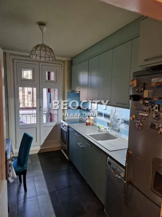 Trosoban stan, 74 m2, Banovo brdo, Radovana Dragovića ID: 93670 5