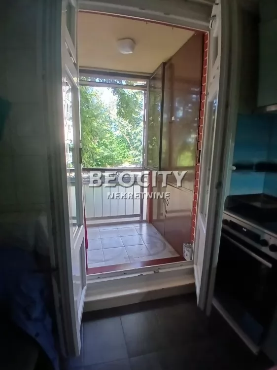 Trosoban stan, 74 m2, Banovo brdo, Radovana Dragovića ID: 93670 9