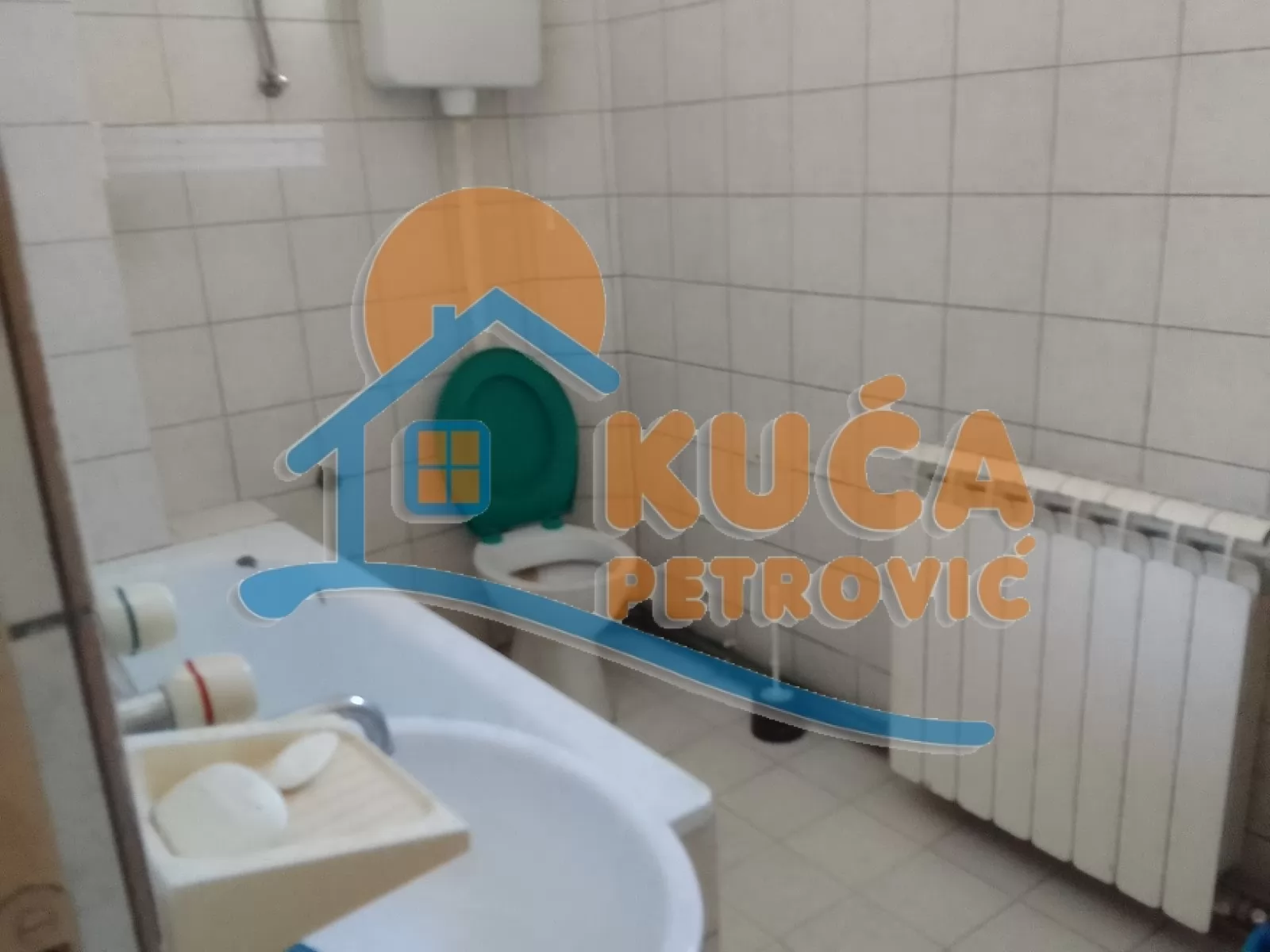 četvorosobna kuća, 100 m2, Centar, Skopljanska ID: i-016738 12