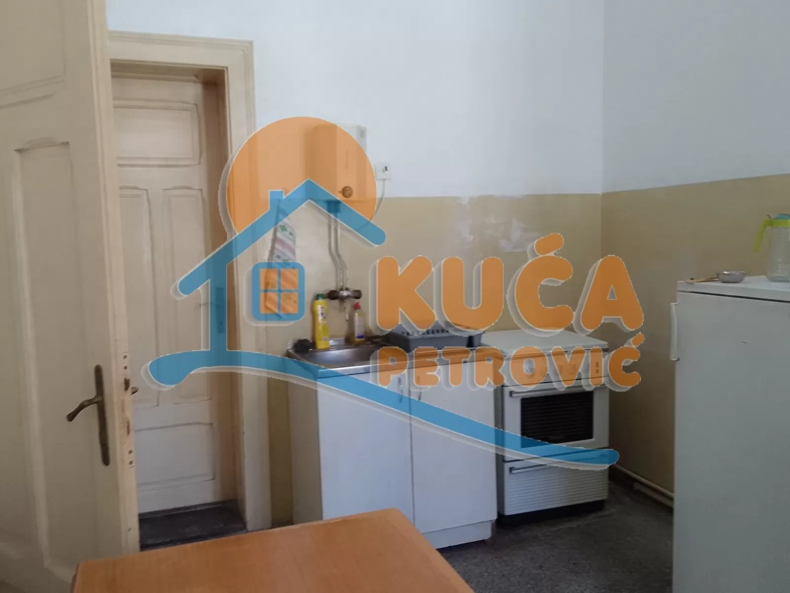 četvorosobna kuća, 100 m2, Centar, Skopljanska ID: i-016738 3