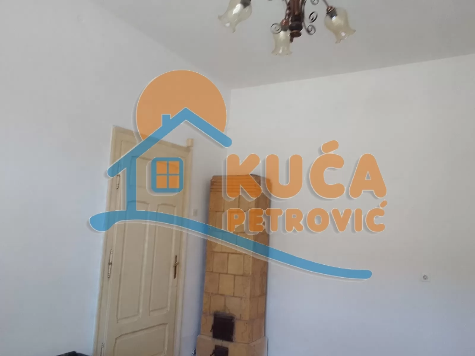 četvorosobna kuća, 100 m2, Centar, Skopljanska ID: i-016738 5