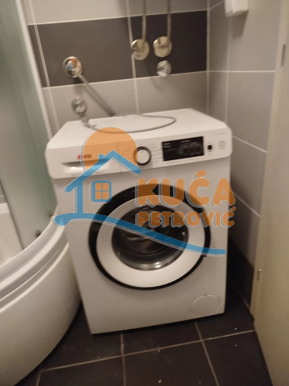 Dvosoban stan, 54 m2, Centar, Generala Milojka Lešjanina ID: i-016735 13