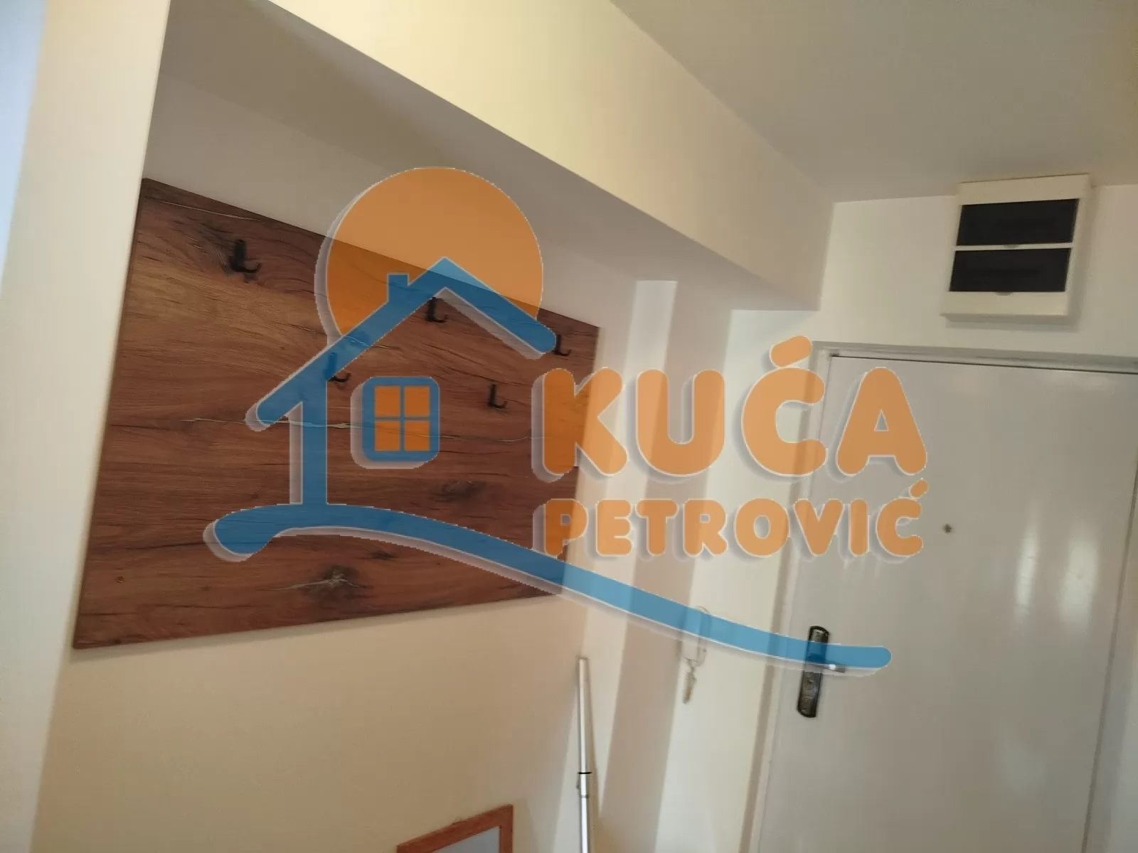Dvosoban stan, 54 m2, Centar, Generala Milojka Lešjanina ID: i-016735 17