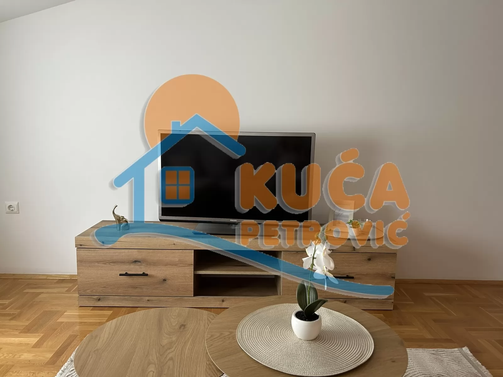 Dvosoban stan, 54 m2, Centar, Generala Milojka Lešjanina ID: i-016735 3