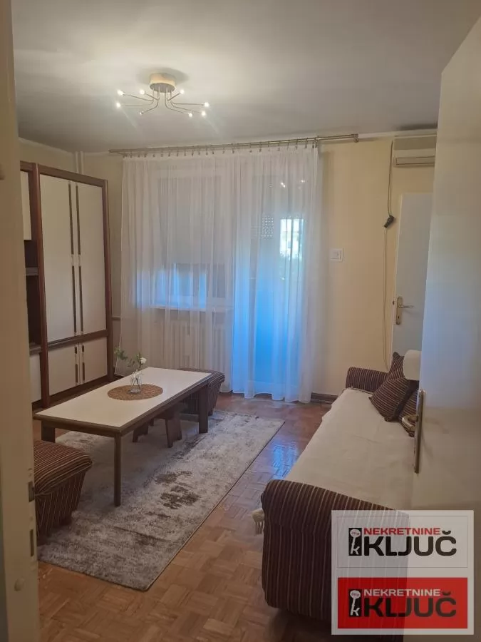 Dvosoban stan 55 m², Bulevar Oslobođenja, Novi Sad 13