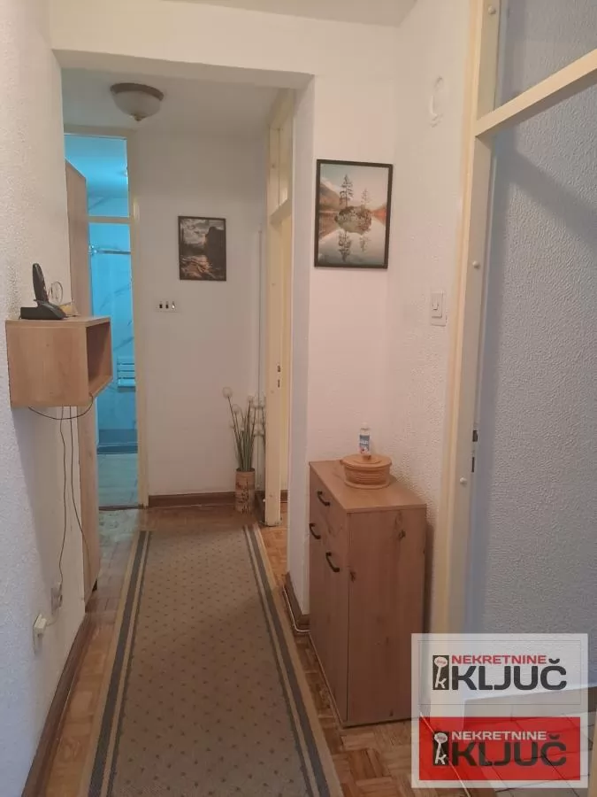 Dvosoban stan 55 m², Bulevar Oslobođenja, Novi Sad 14