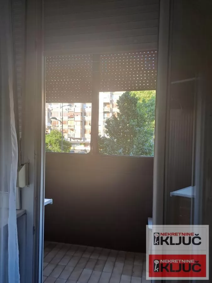 Dvosoban stan 55 m², Bulevar Oslobođenja, Novi Sad 6
