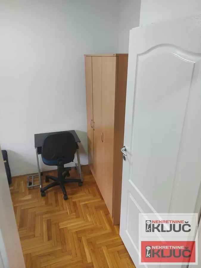 GRBAVICA, Novi Sad, 1.5-soban stan-ODMAH USELJJIVO 9
