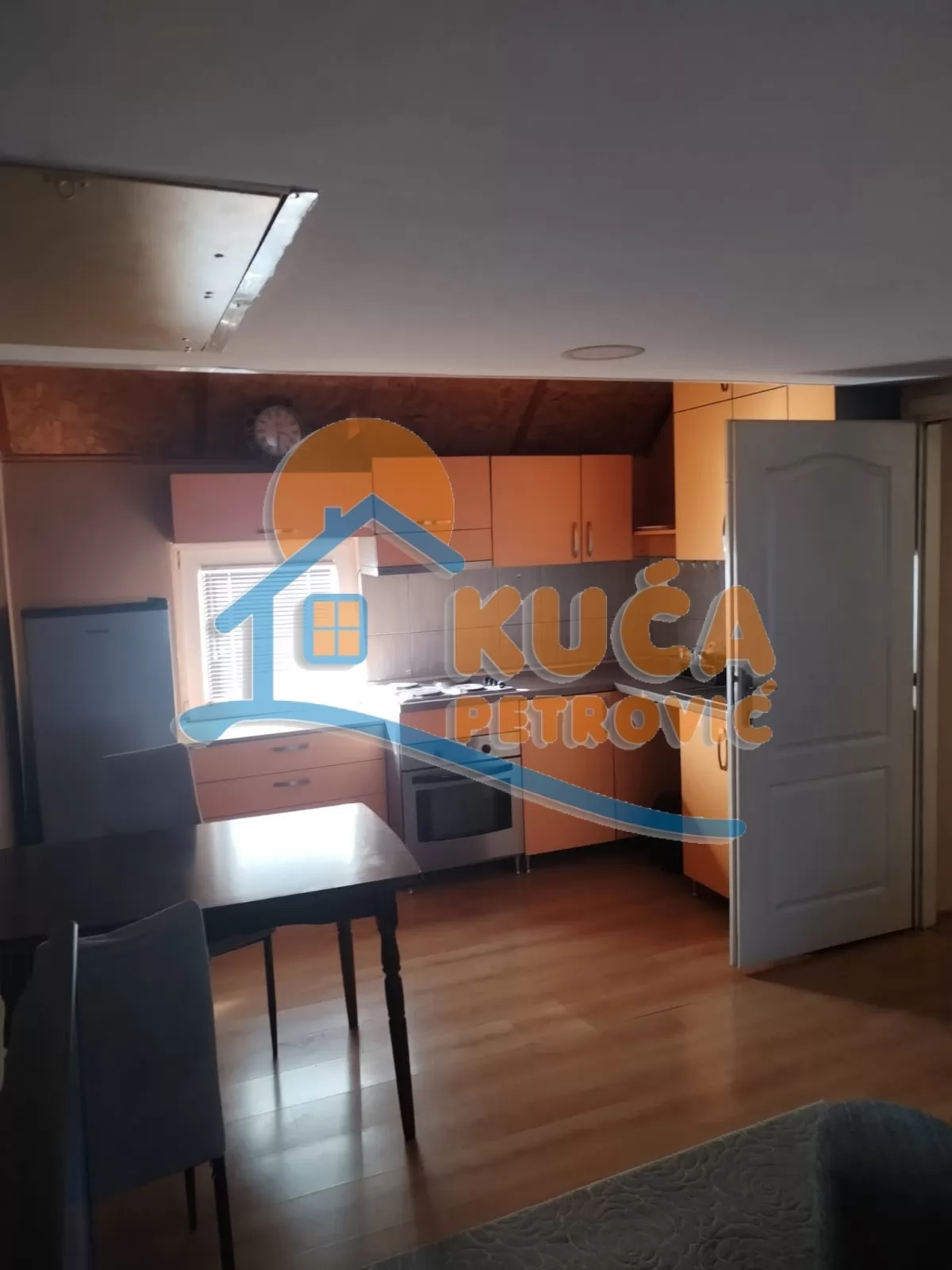 Jednosoban stan, 30 m2, Dom zdravlja, Vojvode Tankosića ID: i-016734 2