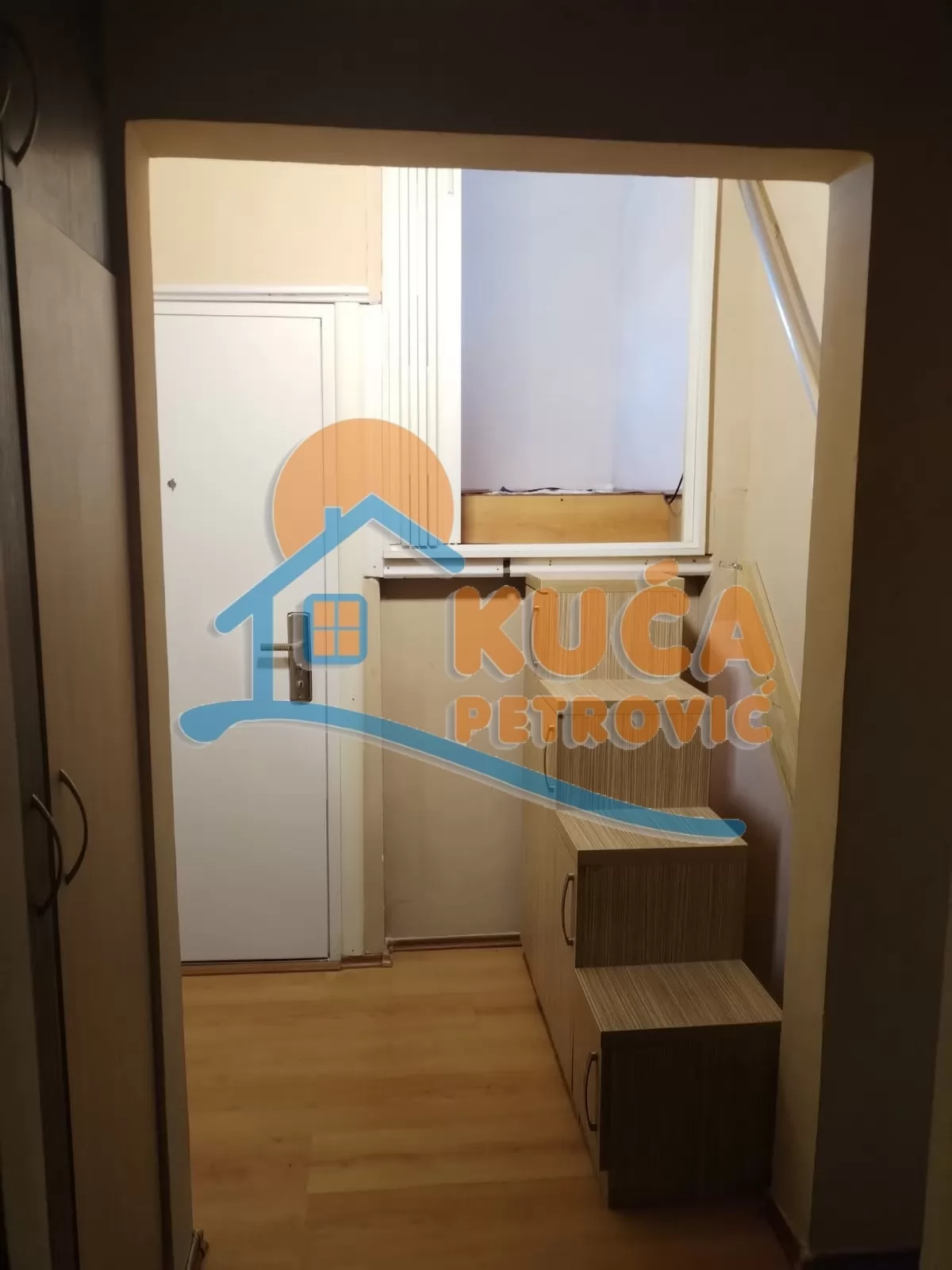 Jednosoban stan, 30 m2, Dom zdravlja, Vojvode Tankosića ID: i-016734 3
