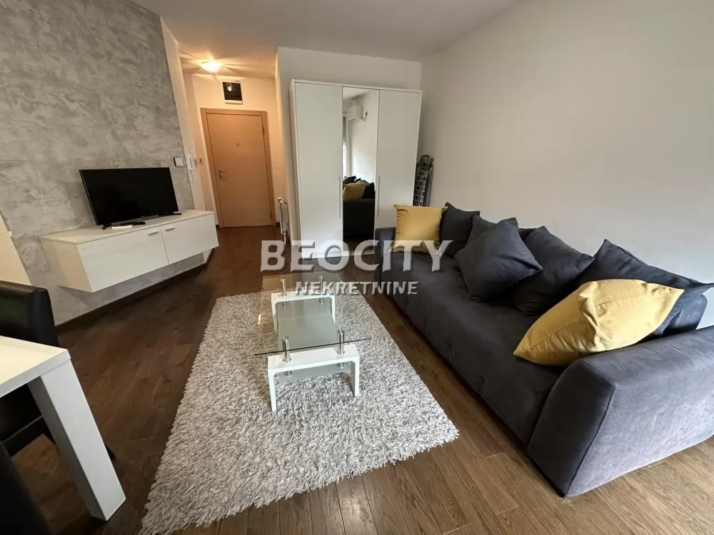 Jednosoban stan, 32 m2, Bulevar Evrope, Bulevar Evrope ID: 133226 1