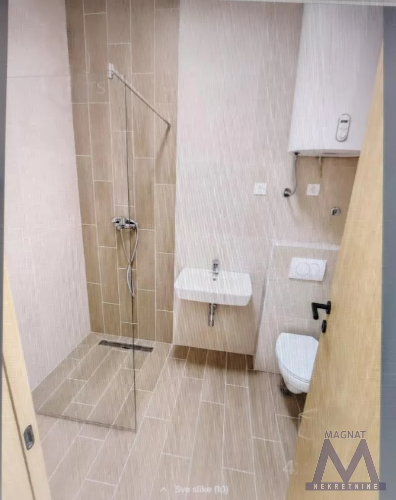 Stan,PETROVARADIN,PETROVARADIN,kv: 65, € 400, ID: 9101961 9