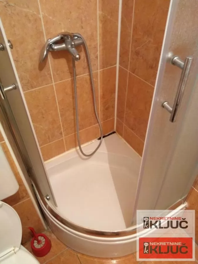 Garsonjera 26 m², Nova Detelinara, Novi Sad, 5. sprat 5