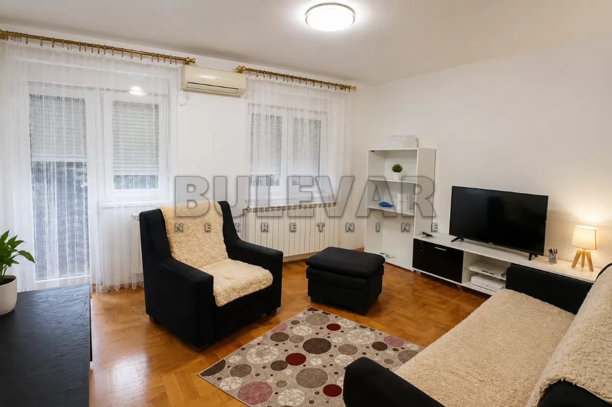 Dvosoban stan, 46 m2, Braće Poljaković ID: p-016793 6