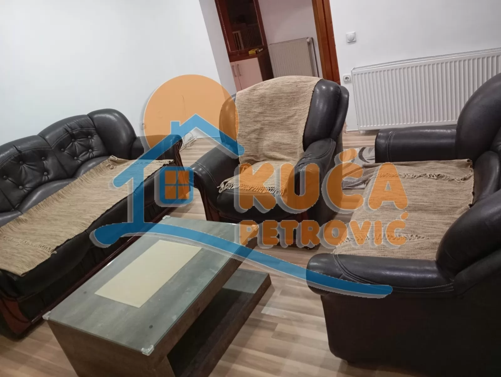 Dvosoban stan, 80 m2, Crveni krst, Obrena Nikolića ID: i-016792 1